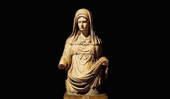 高级维斯塔贞女雕像